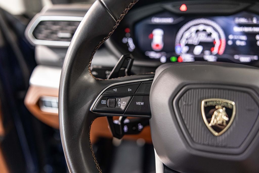 2020 Lamborghini Urus Base