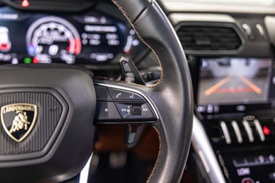 2020 Lamborghini Urus Base