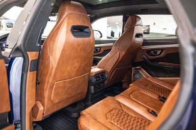 2020 Lamborghini Urus Base
