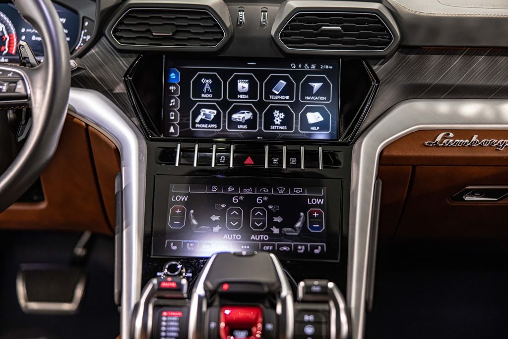 2020 Lamborghini Urus Base